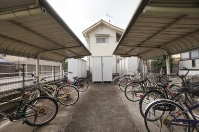 【その他共用部分】 | セジュール新涯 | 駐輪場