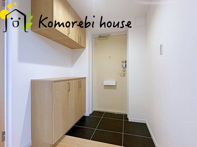 ガーデンストリーム鴻巣3番館の玄関|落ち着いた玄関です