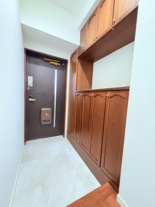 ライオンズガーデン三河安城第５の玄関