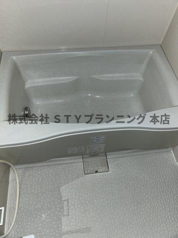 仲介手数料０円！ヴァリエ東別院の浴室