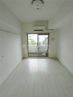 【居間・リビング】 | アドバンス大阪ドーム前アヴェニール | おしゃれなリビングです