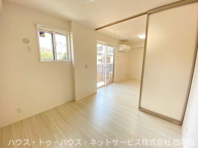 グランシャリオDの寝室