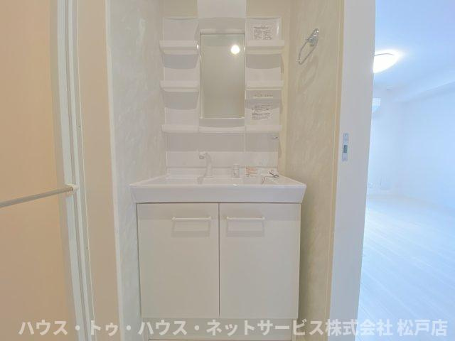 グランシャリオDの洗面所