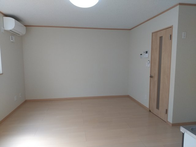 ルミエールFの居間・リビング