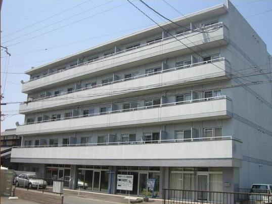 湖南市中央１丁目の店舗事務所
