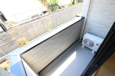 【バルコニー】 | ヴェルデ ブリッサⅢ