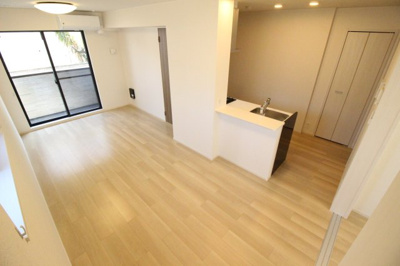 【居間・リビング】 | ヴェルデ ブリッサⅢ