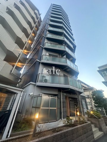 新宿区北新宿１丁目の賃貸マンションの外観