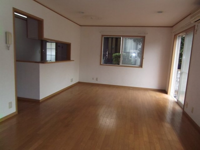 【居間・リビング】 | 関谷898番一戸建