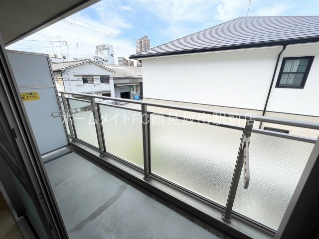 大阪市鶴見区今津南１丁目の賃貸マンションのバルコニー