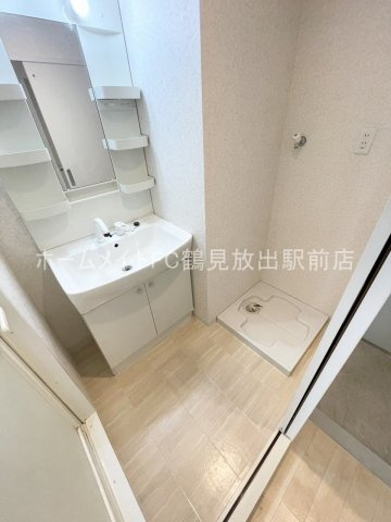 大阪市鶴見区今津南１丁目の賃貸マンションの洗面所