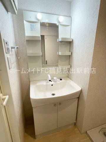 大阪市鶴見区今津南１丁目の賃貸マンションの独立洗面台