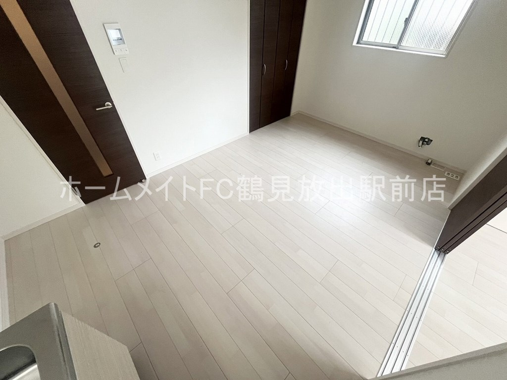 東大阪市森河内西１丁目のアパートの洋室