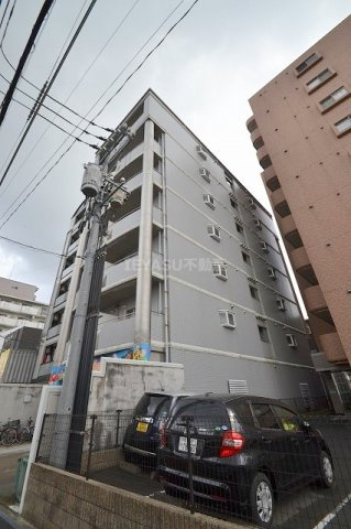 サンハイム庚午南の外観