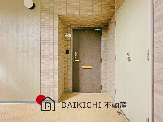 【玄関】 | ガーデンストリーム鴻巣3番館　中古マンション