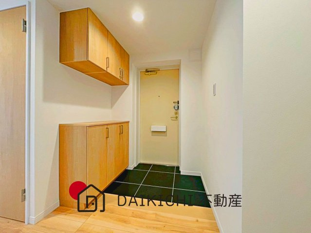 【玄関】 | ガーデンストリーム鴻巣3番館　中古マンション