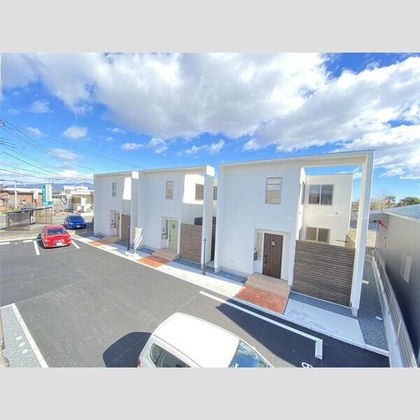 	ドゥ　ミールの外観