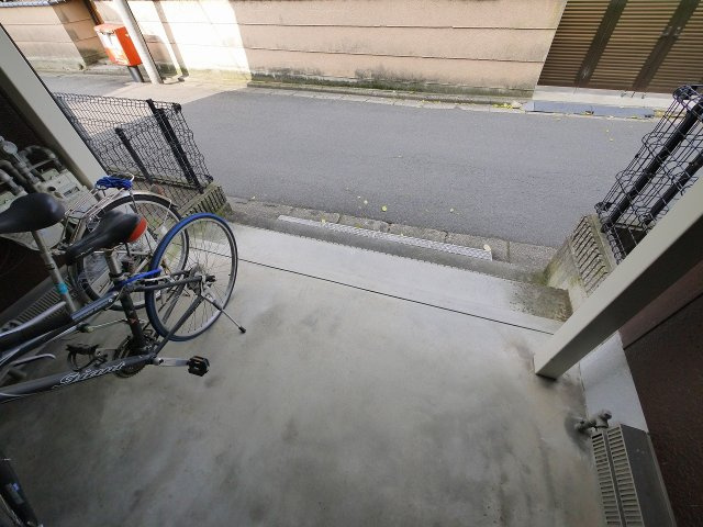 ラ・フォーレ紀寺のその他共用部分|駐輪場です