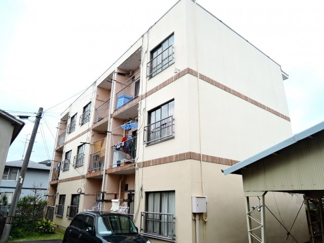 田村マンションの外観
