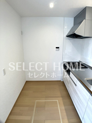  | クワテュオール沓市場