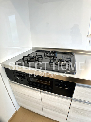  | クワテュオール沓市場