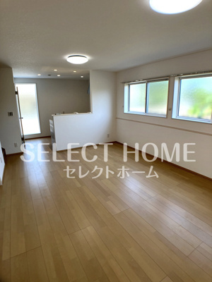  | クワテュオール沓市場