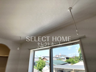  | クワテュオール沓市場