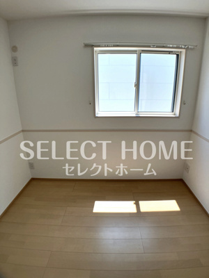  | クワテュオール沓市場