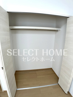  | クワテュオール沓市場