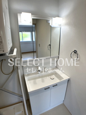 【独立洗面台】 | クワテュオール沓市場 | 朝の身支度には欠かせない独立洗面化粧台