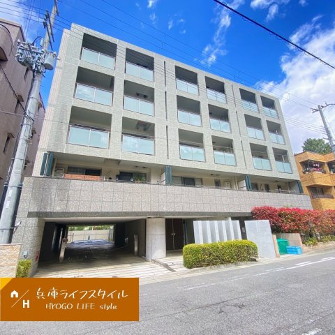 サクレセーヌ夙川の外観