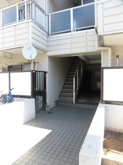 【エントランス】