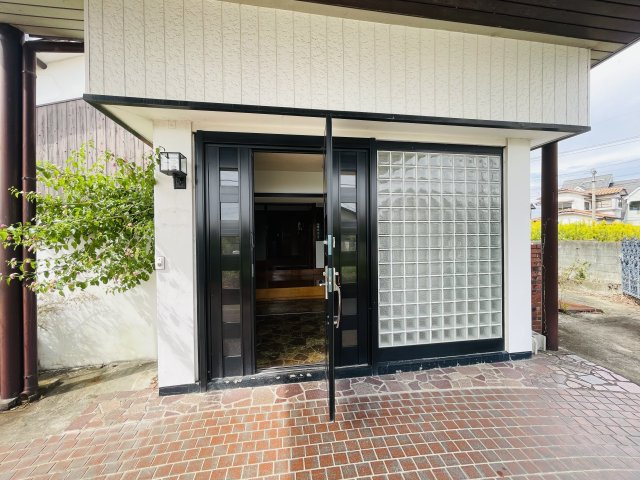 大木町上牟田口戸建のエントランス