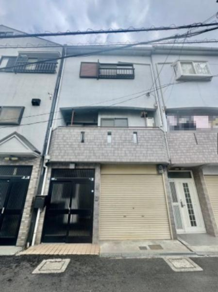 御堂町　中古一戸建ての外観|新しい生活にいかがでしょうか？外観はお住まいの顔になります。こだわりたいポイントですね。外壁塗装や屋根塗装のご相談も承っております。
■現地内覧・資金計画相談・住宅ローン相談もお問合せ受付中■