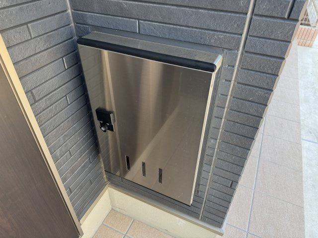 アリビオのその他|宅配ボックス（各部屋専用）