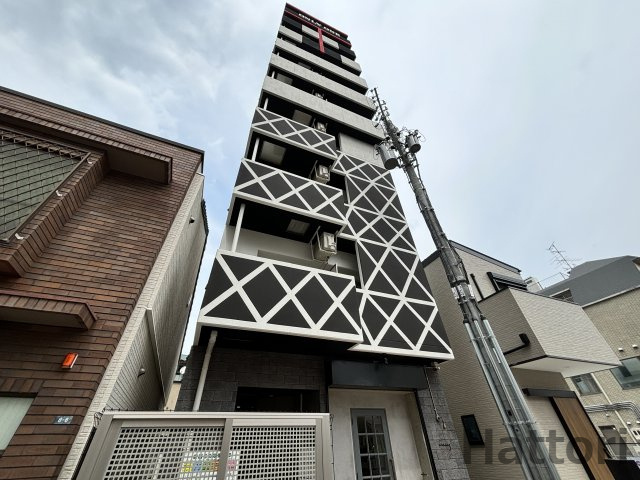 ONLYONE栄本町の外観