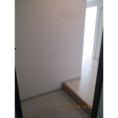 【玄関】 | サンタの館医大前