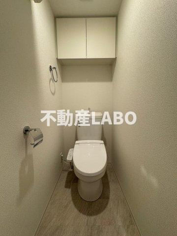 セレニテ難波グランデシュッドのトイレ
