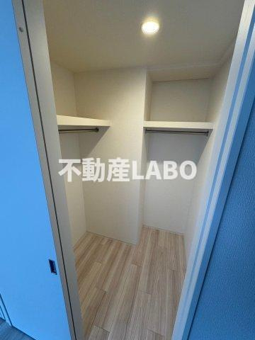 セレニテ難波グランデシュッドの収納