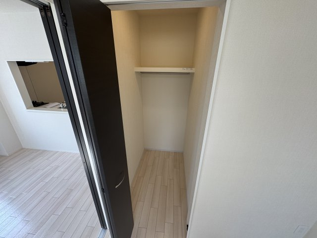 アリビオの収納|クローゼット（洋室4.3帖）