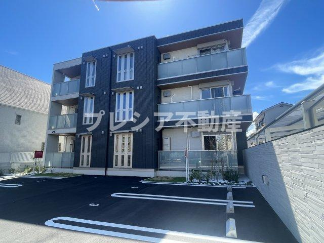 カリーノディモーラ