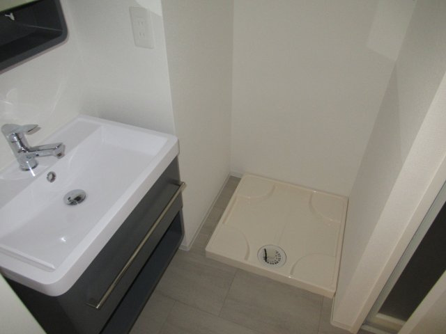 セレニテ兵庫エクラの洗面所|忙しい朝には欠かせない洗面所です