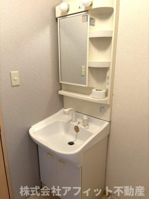 【洗面所】 | ソレーユガーデンB棟 | 洗髪洗面化粧台