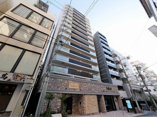 プレジオ鎗屋町の外観