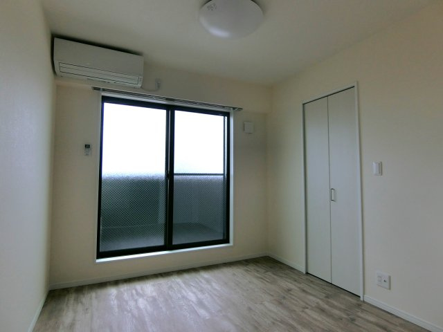 BR茂原Ⅱの洋室