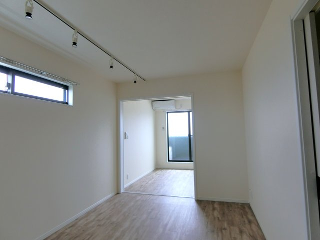 BR茂原Ⅱの居間・リビング