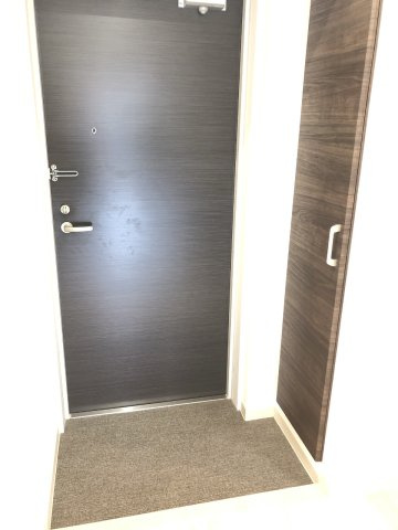 IL VIALEの玄関