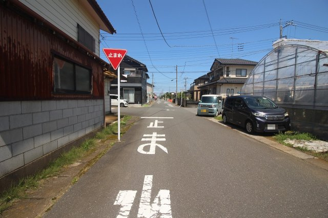 野木町丸林の前面道路含む現地写真|北東側道路