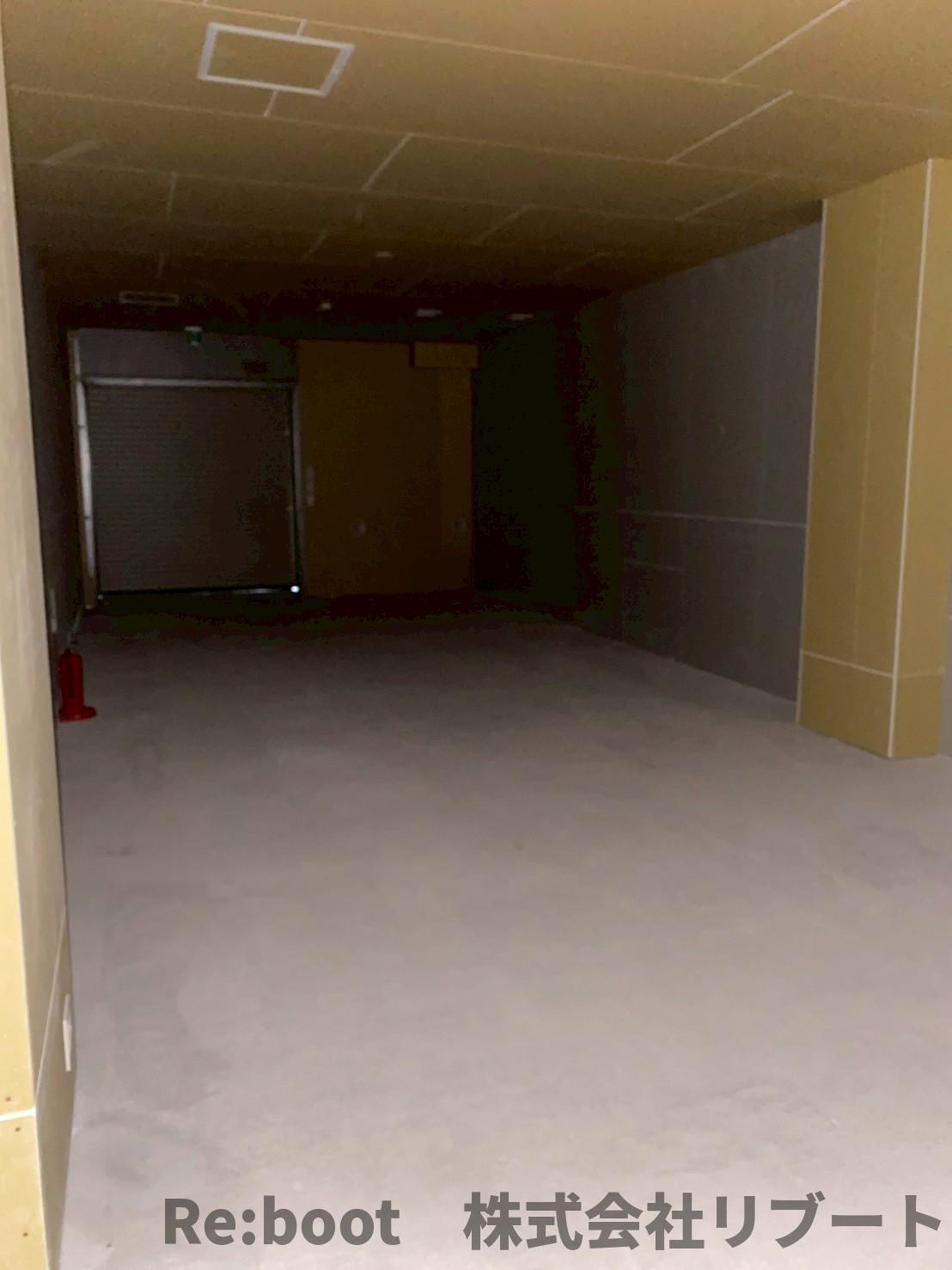 メイプルツリーの内装