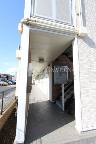 ミュートステセラのエントランス